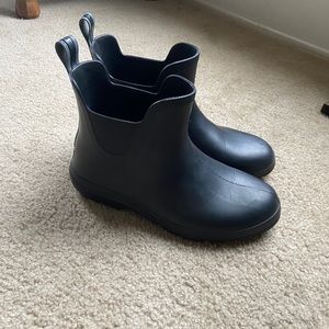 Totes rain boots